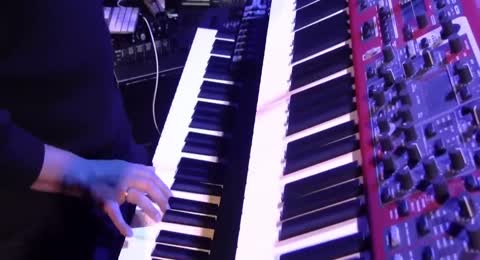 Tal Como Soy   Su Presencia  As You Find Me   Hillsong United    En Espa  ol   M  sica Cristiana 720P HD 