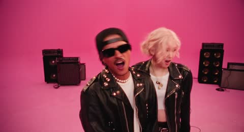 ROS     Bruno Mars   APT   Official Music Video    ROS    1080p  h264 