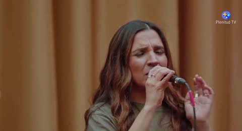 Medley  Que Se Abra El Cielo  Tu Gloria  Venga Tu Reino    Gateway Worship Espa  ol   Generaci  n 12 720P HD   online video cutter com 