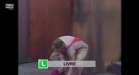 CHAVES   TOCANDO VIOLAO