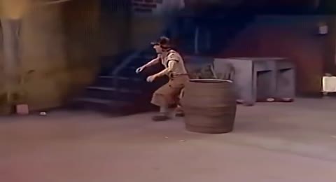 El Chavo Del 8   1974   Temporada 1974   2   Declaraci  n A Do  a Florinda mp4  el chavo del 8 1974 temporada 1974 27 los yeseros   El Chavo Del 8   1974   Temporada 1974   2   Declaraci  n A Do  a Florinda mp4 