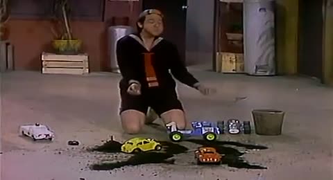El Chavo Del 8   1974   Temporada 1974   8   El Chicle En El Sombrero mp4  el chavo del 8 1974 temporada 1974 27 los yeseros   El Chavo Del 8   1974   Temporada 1974   8   El Chicle En El Sombrero mp4 
