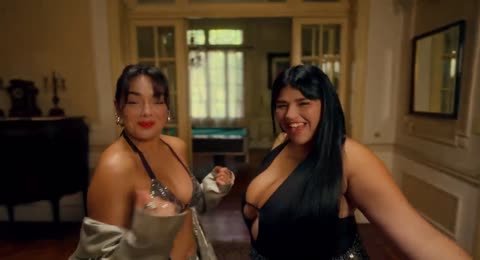 Flor Alvarez  Angela Leiva   Duele  Video Oficial 