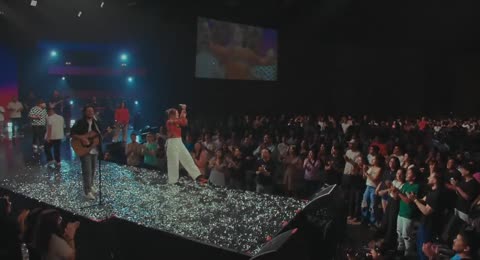Un Coraz  n   Socorro  Video Oficial 