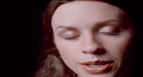 Alanis Morissette   Head Over Feet