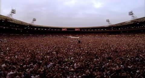 Bryan Adams   Everything I Do  Live At Wembley 1996 