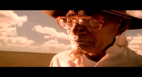 Bacilos   Tabaco y Chanel  Official Music Video  High