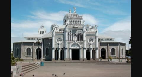 Costa Ricas Memo Neyra   Mantelito Blanco