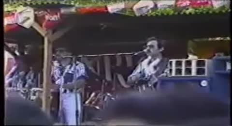 La Pandylla   Al Paso  DouTico com