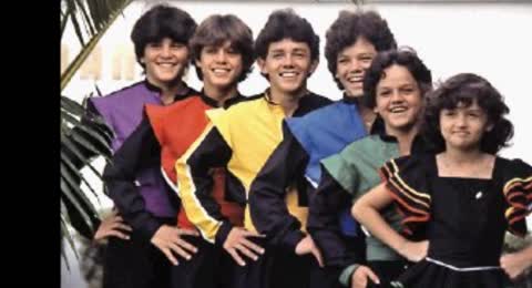 Los Abejorros Canal Pura Vida