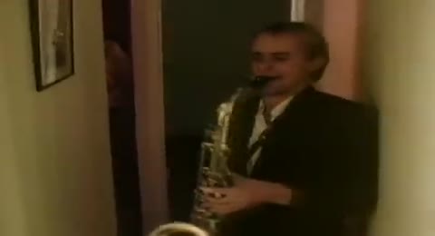 Men At Work   Who Can It Be Now  Video Version 