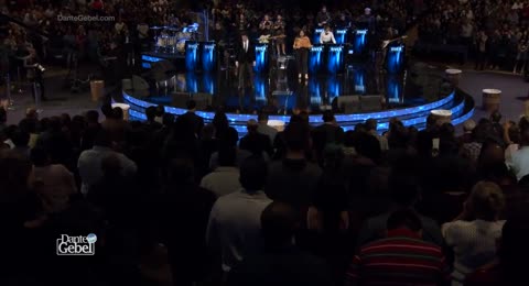 Dante Gebel   Tu Gracia me Basta   RIVER ARENA