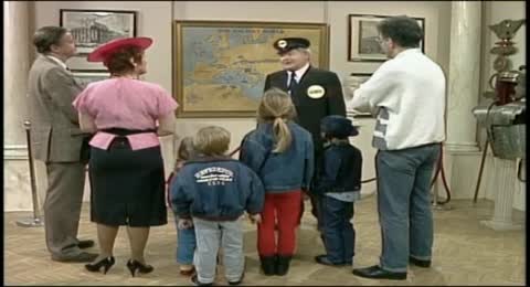 Ver 19x00 Benny Hill mkv