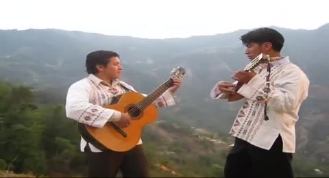 BARUJ HASHEM   El Se  or Es Mi Rey  Official Video 